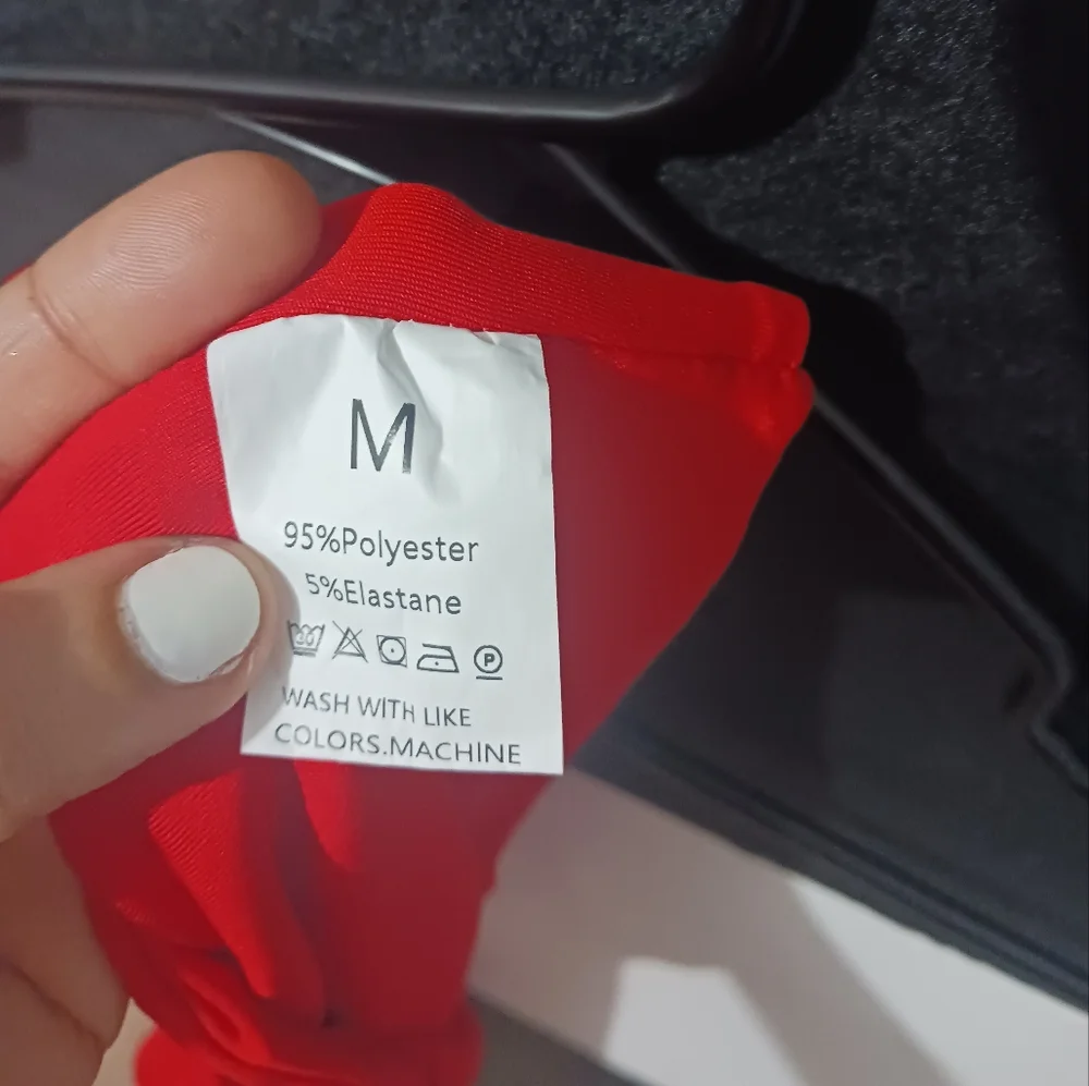 Bundle of Women stretchable off shoulder long sleeve tops - Picture 8 of 12